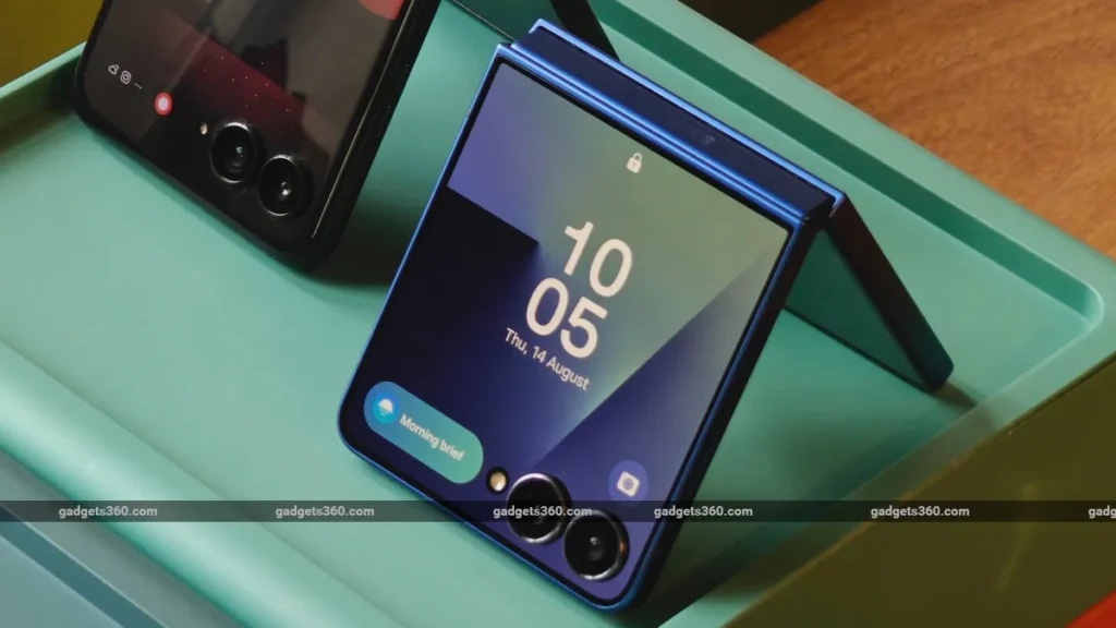 Samsung Galaxy Z Flip 7 Review: A Well-Rounded Flip Phone Packed With AI